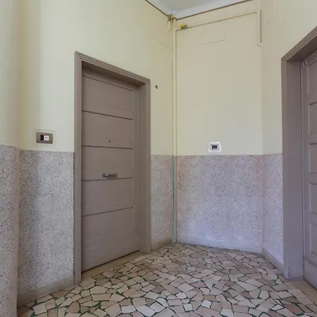Guesthost - Saffi Huge A Pochi Passi Dall'ospedale Lejlighed