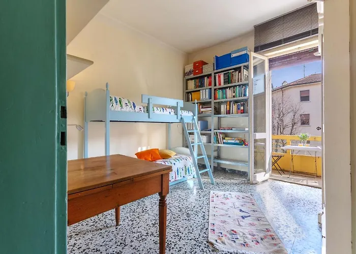 Guesthost - Saffi Huge A Pochi Passi Dall'ospedale بولونيا